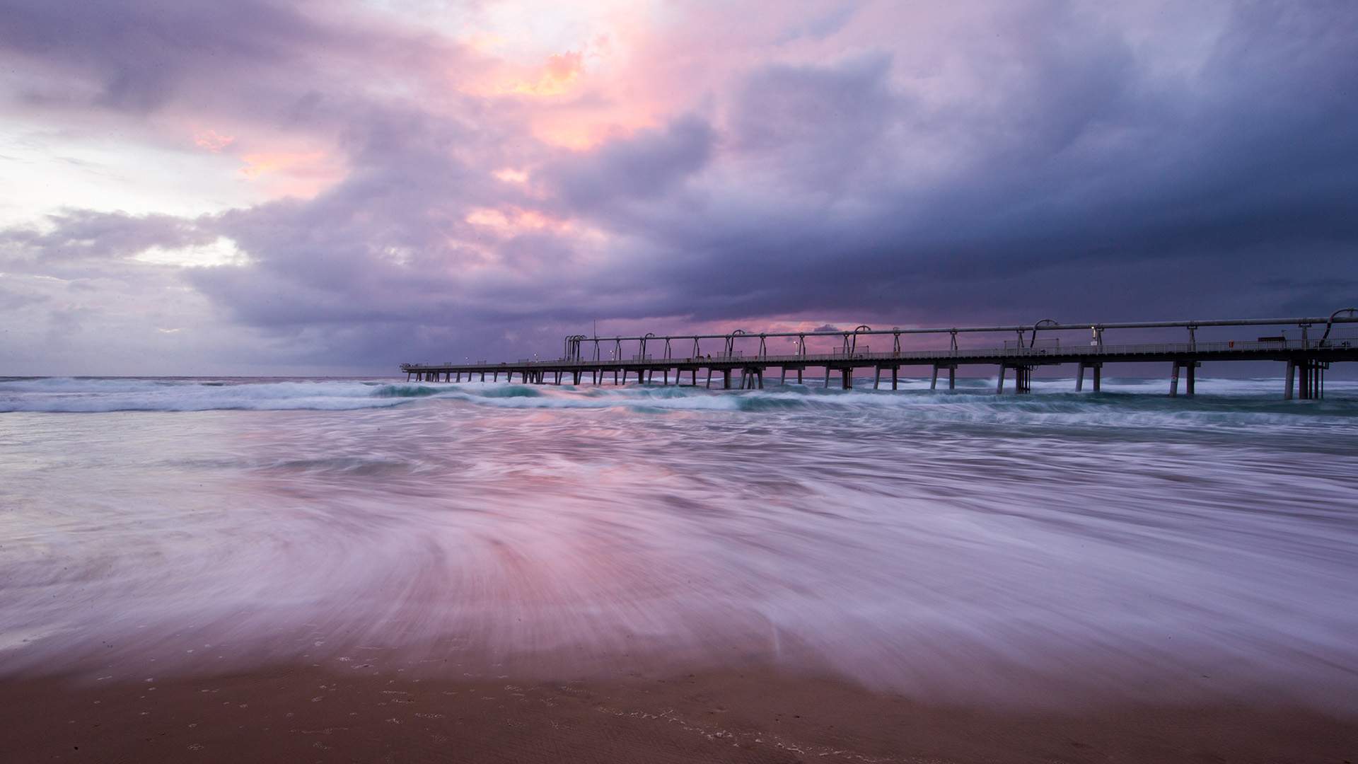 the-gold-coast-will-soon-be-home-to-australia-s-biggest-ocean-park-concrete-playground